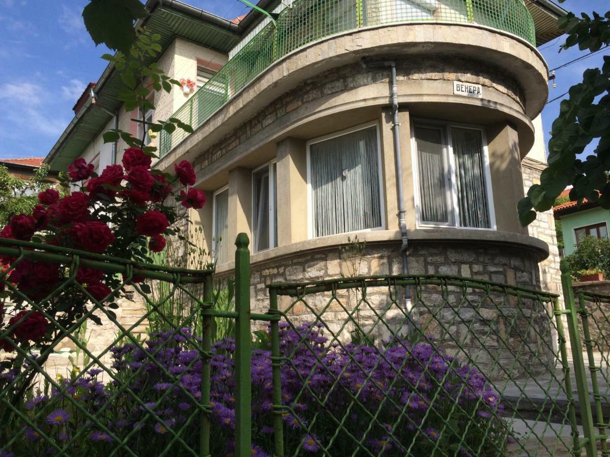 Vila Venera ヴェリングラード エクステリア 写真